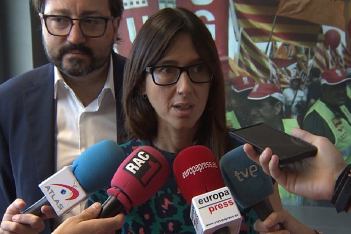 Núria Parlon muestra su apoyo a Pedro Sánchez