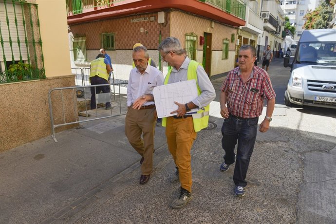 Nota Y Foto Reurbanización Calle Flauta