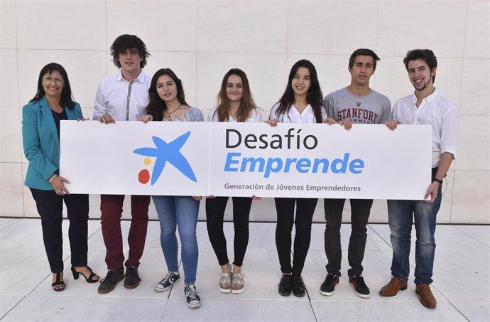 Estudiantes de Huesca ganadores del Premio Desafío Emprende