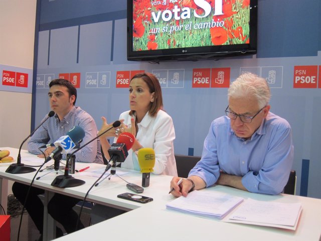 Toni Magdaleno, María Chivite y Jesús Mari Fernández.