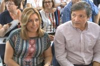 Comienza la primera reunión de la gestora del PSOE, presidida por Javier Fernández 