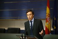 El PP registra en el Congreso su reforma para evitar elecciones en Navidad