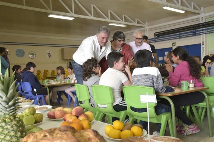 El alcalde de Pamplona en el colegio público San Jorge