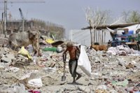 La pobreza extrema afecta a casi 385 millones de niños en todo el mundo