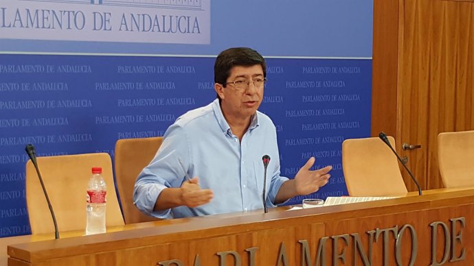 Juan Marín, hoy ante los medios