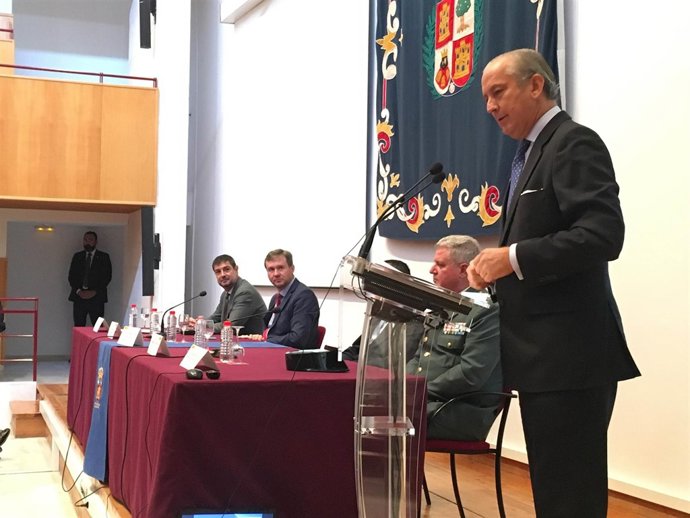 Fernández de Mesa en la Universidad de Burgos. 