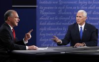 Kaine centra el debate con Pence en la negativa de Trump a publicar su renta