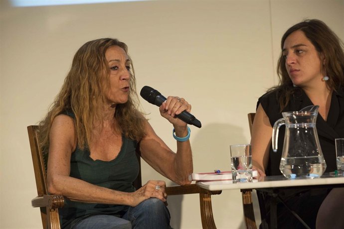 Carmen Portaceli junto a Celia Mayer