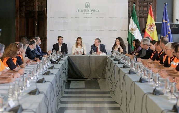 Díaz recibe a las Agrupaciones Locales de Voluntariado de Protección Civil