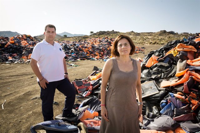 Efi Latsoudi y Konstantinos Mitragas, ganadores del premio Nansen