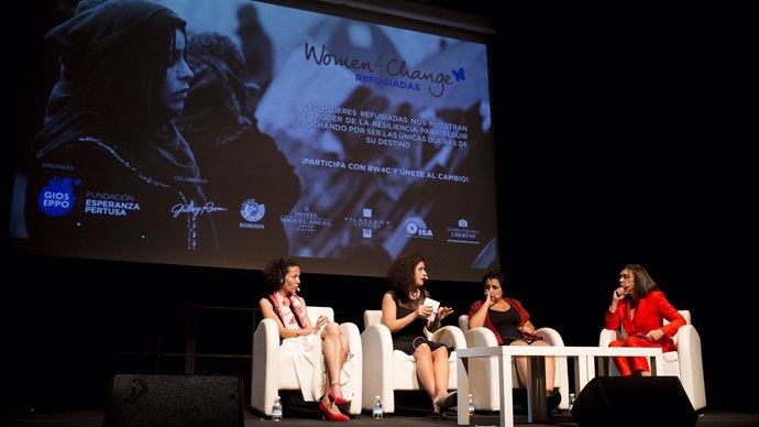 Activistas en el foro Women4Change, centrado en mujeres refugiadas