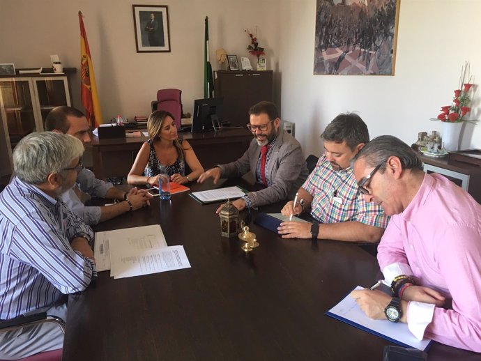 Valdivielso en la reunión con responsables de Linares, La Carolina y Bailén.