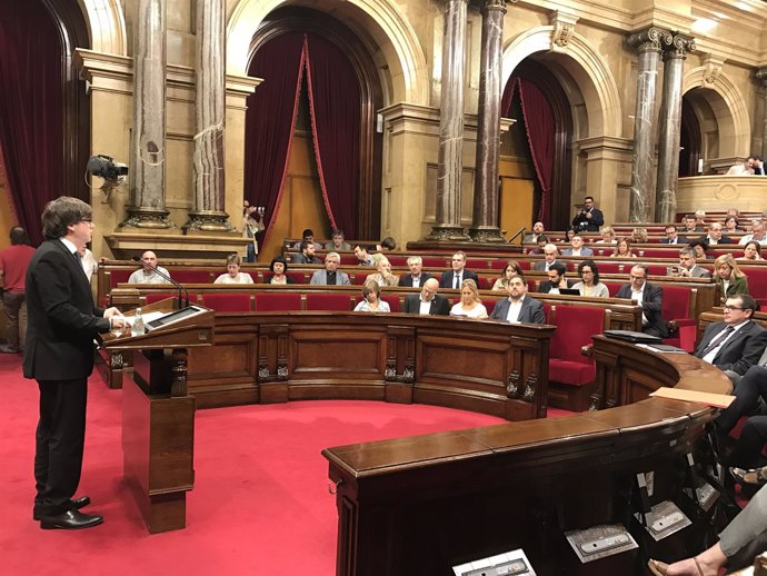 El presidente catalán, Carles Puigdemont, en el Debate de Política General