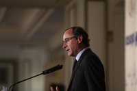 Alonso desea que el PSOE "levante el 'no'" a Rajoy porque "aquí no estamos para ir a unas terceras elecciones"