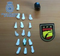 Detenidas dos personas por vender cocaína y éxtasis líquido en Playa del Ingles