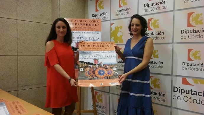 Gómez (izda.) y Mata presenta la actividad