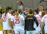 Dueñas: "Hemos convocado a jugadoras que son jóvenes, pero el equipo conserva su nivel"