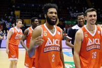 ICL Manresa y Morabanc Andorra logran su primera victoria