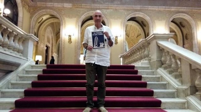 Lluis Llach apoya tirar sa feixina