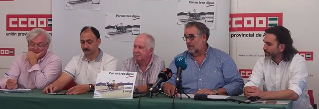 Rueda de prensa de la mesa del ferrocarril de Almería