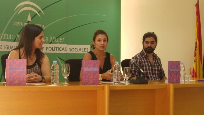IAM en Málaga interviene en una guia de prevención de mutilación genital 