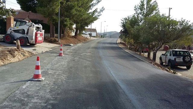 Mejoras en la carretera AL-7102