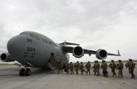 Dos militares estadounidenses heridos por la explosión de una bomba en Afganistán