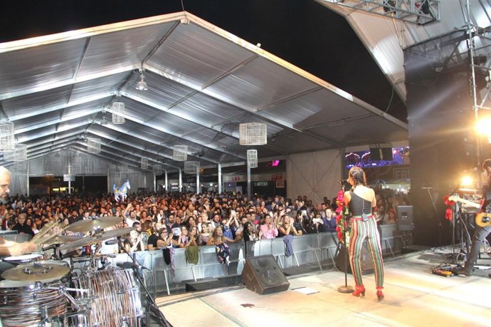 Fuel Fandango presenta 'Aurora' en Puerto Lumbreras 