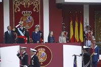 Puigdemont, Urkullu y Barkos repiten ausencia en el desfile del 12 de octubre