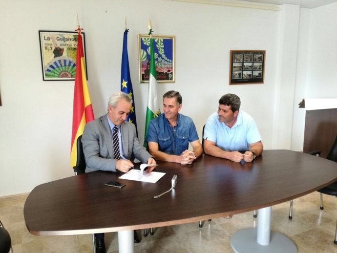 NOTA Y FOTOS Obra En La Guijarrosa