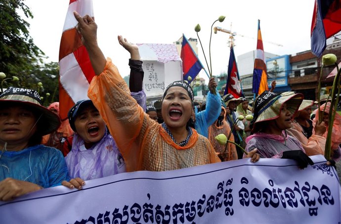 Manifestación por la tierra en Camboya