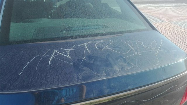 Causan daños al coche de un cargo de confianza del Ayuntamiento de Sanlúcar