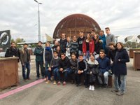 Los ganadores del concurso Desafío STEM de Fundación Telefónica viajan al CERN en Ginebra