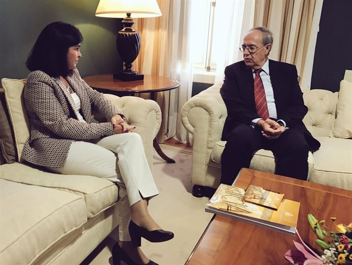 Darias y Garrido en el Parlamento