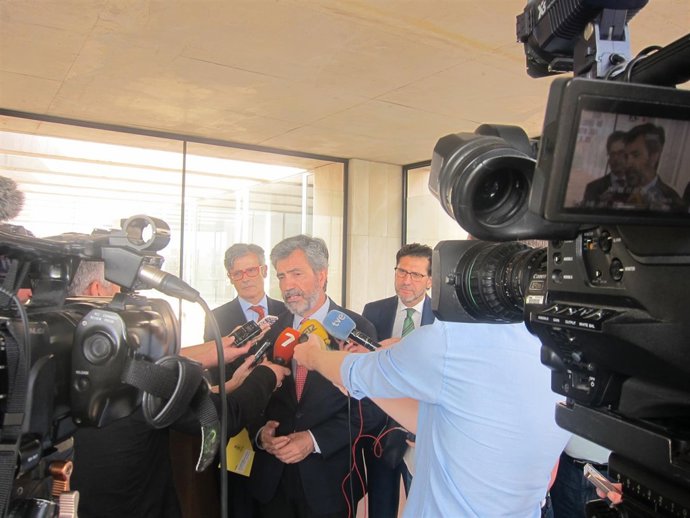 Lesmes, junto a Moya y Del Riquelme