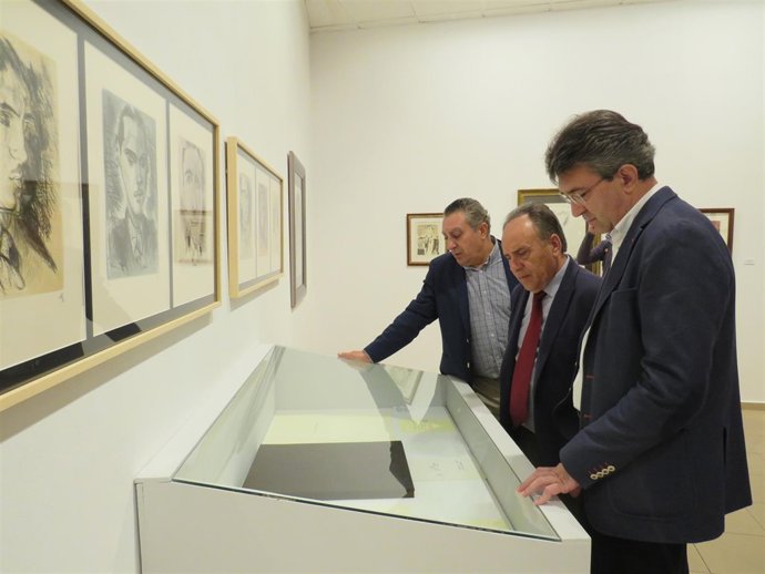 La exposición póstuma del retratista Álvaro Delgado