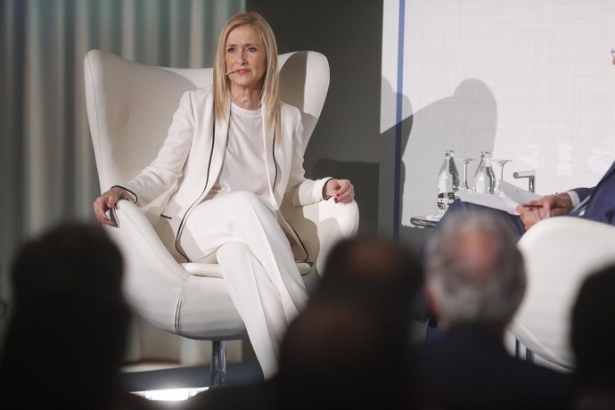 Cifuentes, en el Foro autonómico de el diario El Mundo