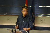 Errejón discrepa de Iglesias: niega tibieza y que Podemos se haya disfrazado
