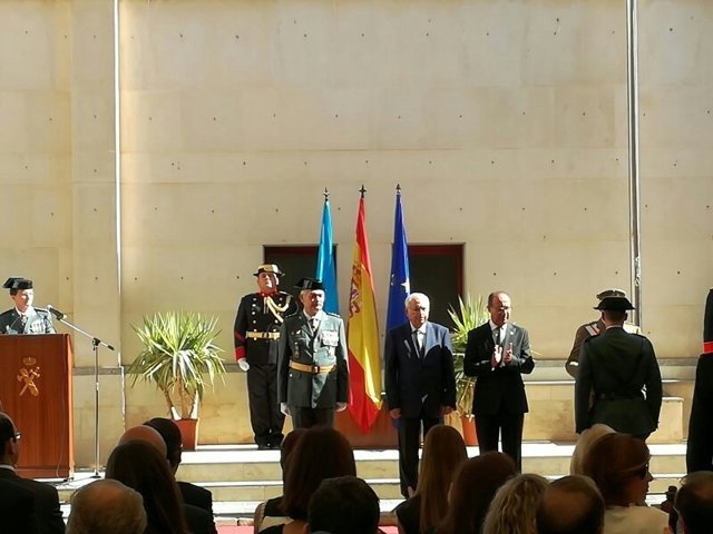 El Barkani en un acto con la Guardia Civil