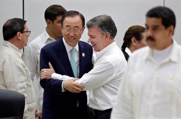 Ban Ki Moon y Juan Manuel Santos 