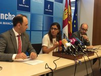 Sescam aclara que su instrucción sobre personal no prohíbe contratar y solo matiza el procedimiento de contratación