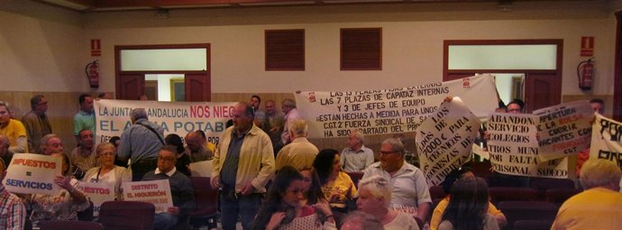 Parcelistas en el Pleno del Ayuntamiento de Córdoba