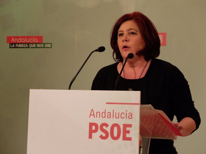 La candidata del PSOE de Granada al Congreso, Elvira Ramón.