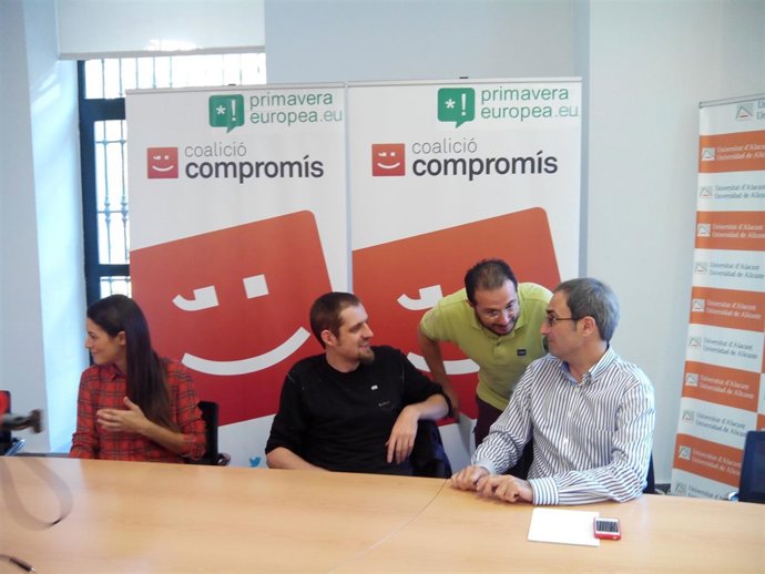 Mireia Mollà, Florent Marcellesi y Jordi Sebastià este viernes en Alicante