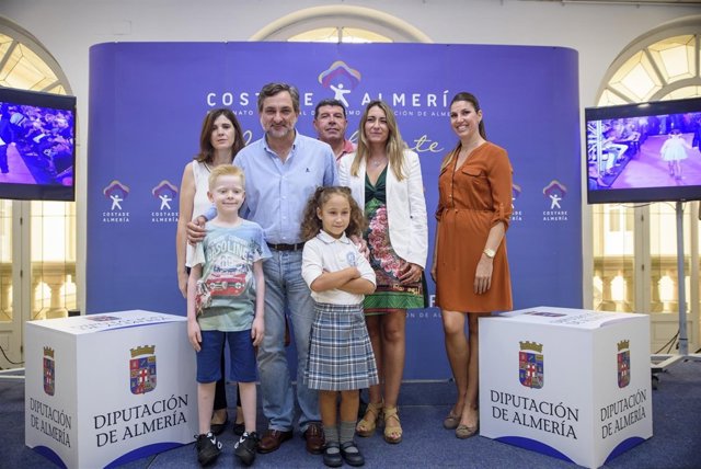 Los niños de Asalsido y la ONCE desfilarán en 'microPASARELA' este viernes.