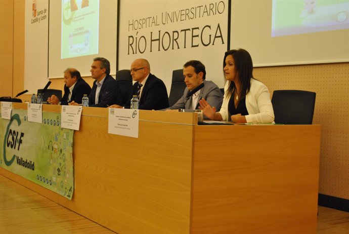 Participantes en la jornada 'Derechos de la infancia'.