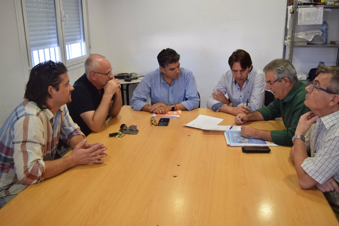 Reunión de Ciudadanos de Almería con vecinos