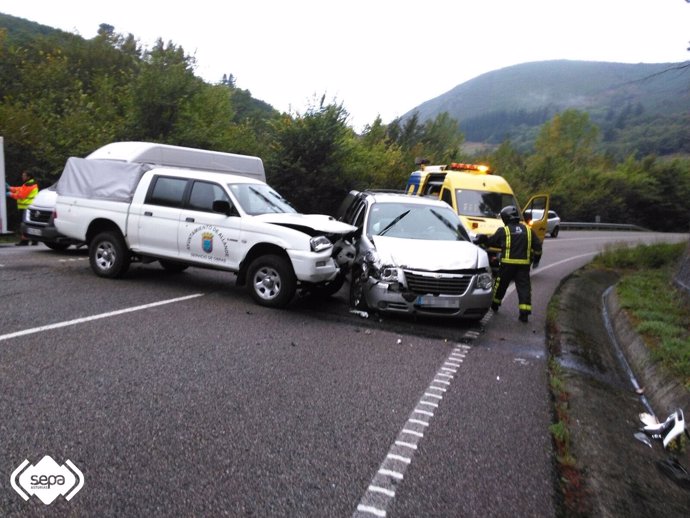 Accidente de tráfico en Cangas del Narcea