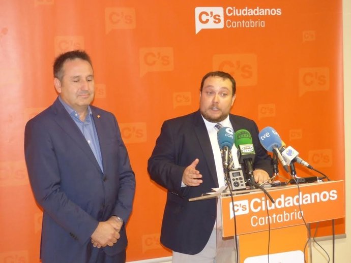 Carrancio y Gómez, de C's Cantabria 