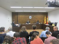 Badalona acusa al Gobierno de "mala fe" por esperar a última hora para denunciar el 12-O